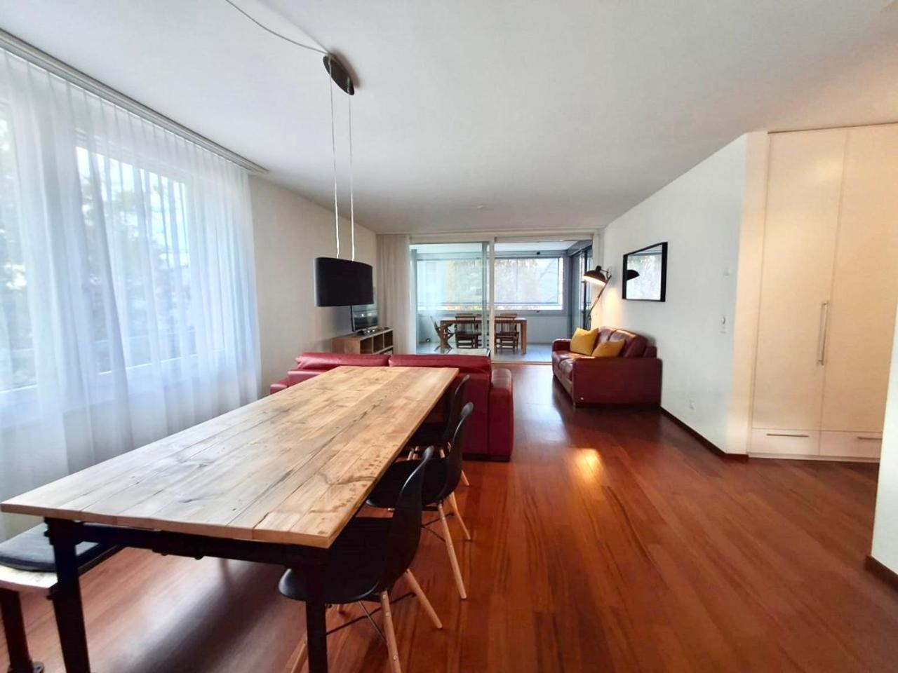 4-Bedroom Getaway In Zug With Spacious Living Экстерьер фото